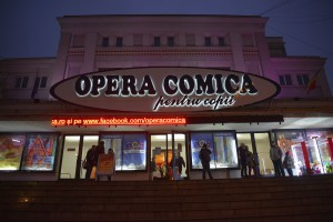 Opera Comica pentru Copii by Night